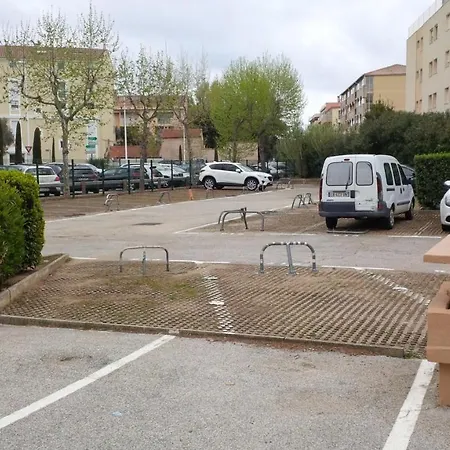 Parfum De Mimosa * 圣马克西姆